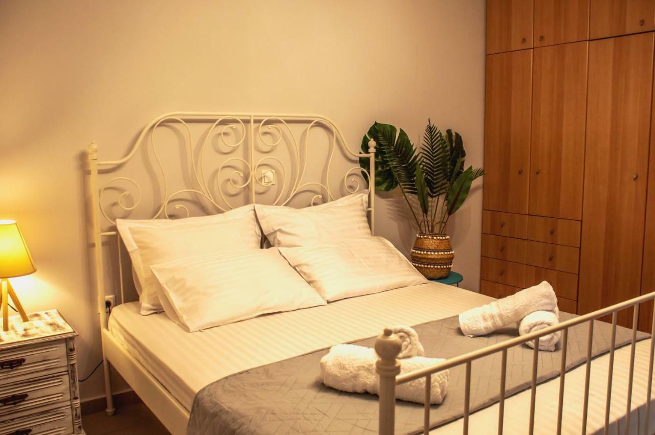 Kamares Suites Kalamáta Buitenkant foto