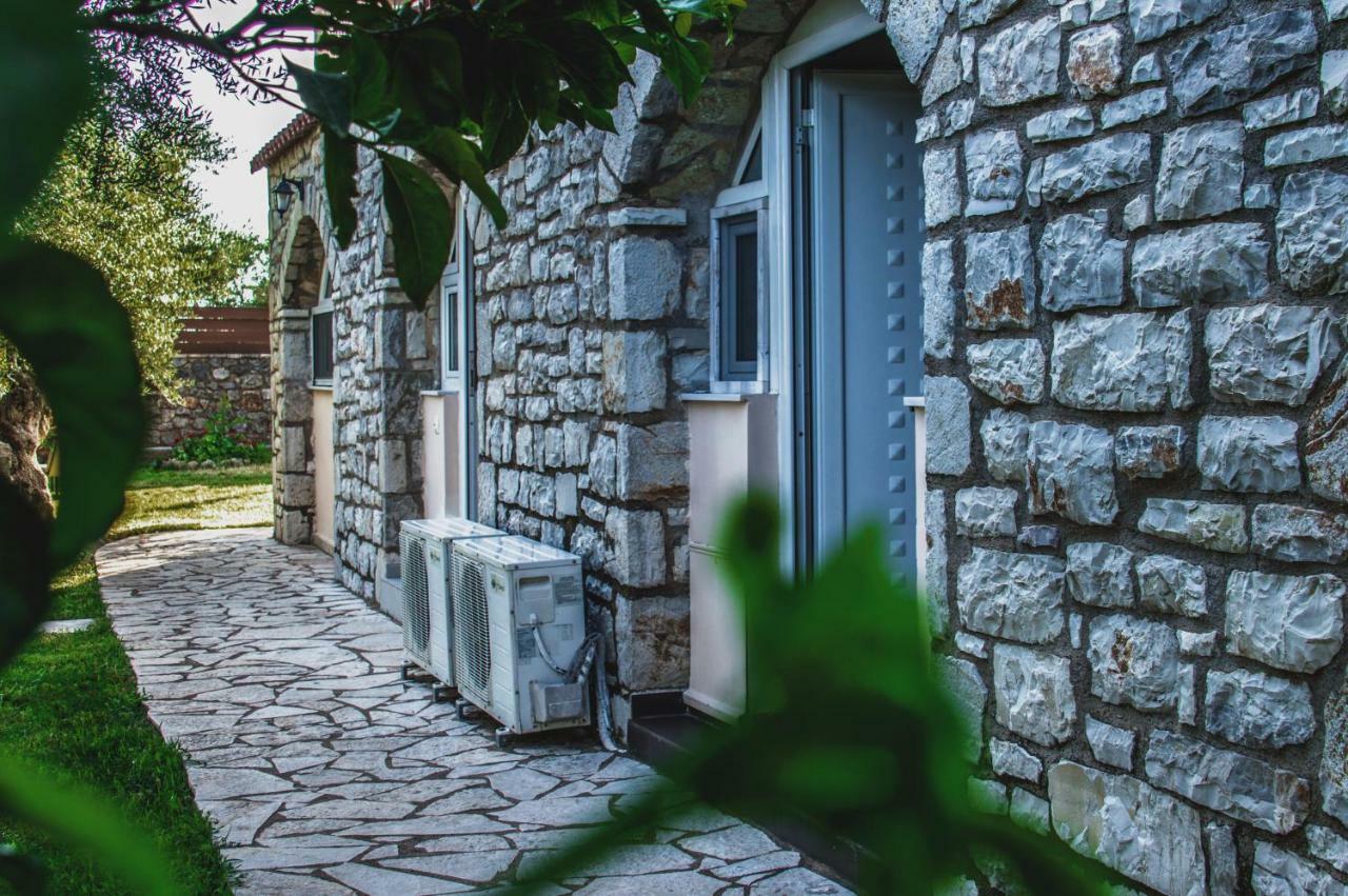 Kamares Suites Kalamáta Buitenkant foto